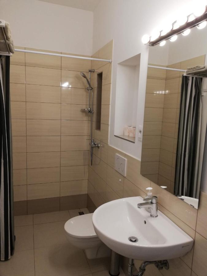 Apartment Dimora With Free Parking Ljubljana